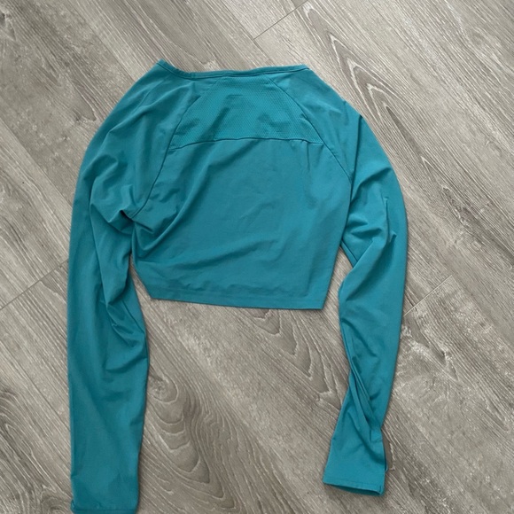 Gymshark training long sleeve crop top - Picture 3 of 5